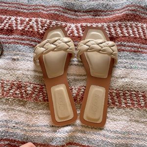 Beach sandals/slides